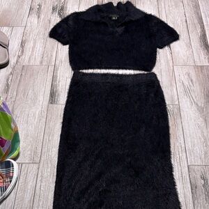 House of Harlow 1960 Black Fuzzy Midi Skirt Set